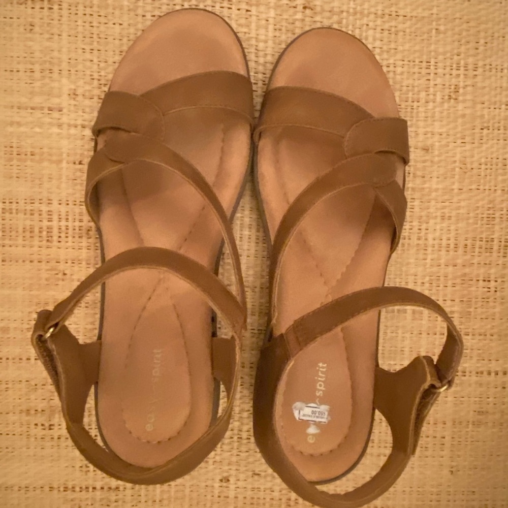 Easy Spirit Tan Strappy Sandals